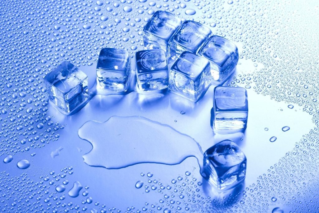 Nước Đá Giá Sỉ Quận 5 Giá Rẻ, Cung Cấp Số Lượng Lớn